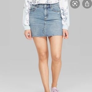 Wild Fable Raw Hem Light Denim Skirt (size 2)